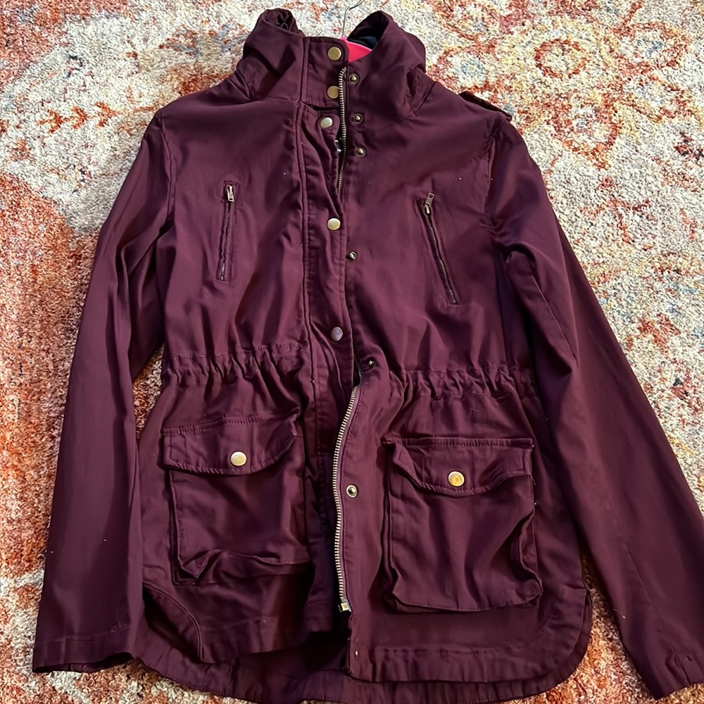 Jackets - Picture 4 of 7